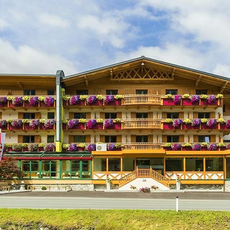 Hotel Barbarahof Saalbach, Inkl Jokercard Exterior photo