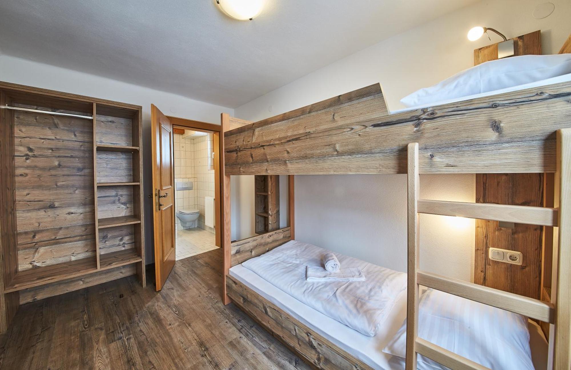 Hotel Barbarahof Saalbach, Inkl Jokercard Room photo